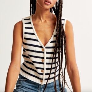 Abercrombie sweater button down vest